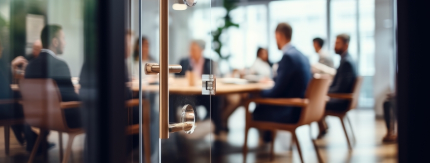 Building Trust Through Integrity and Transparency in the Workplace